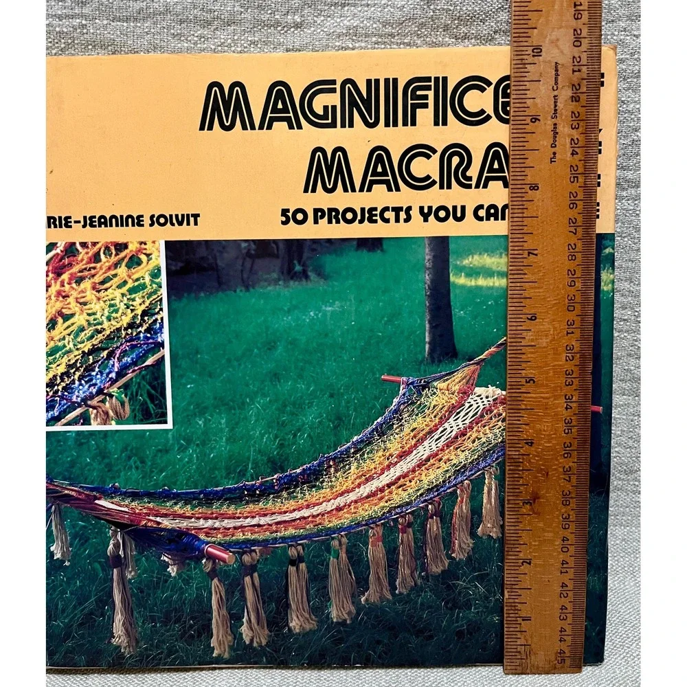 1979 Magnificent Macramé Pattern Book Hardcover Marie-Jeanine Solvit 50 Projects